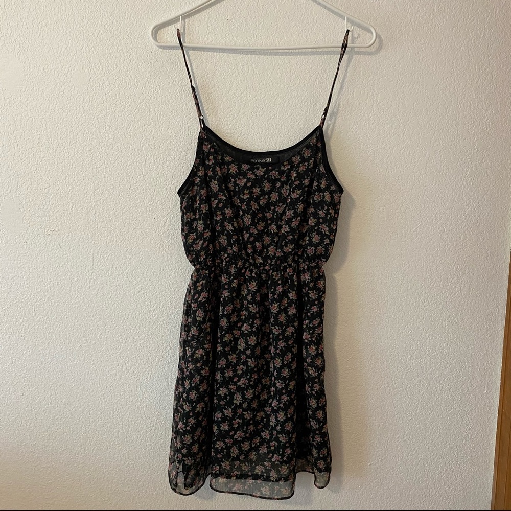 Fun and light summer dress!